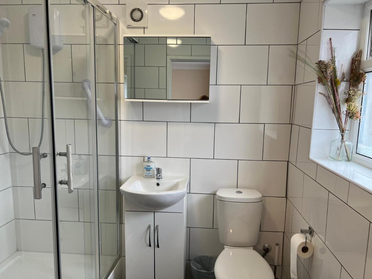 Kensal Lodge 2 Guest House Лондон Экстерьер фото