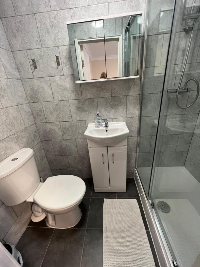Kensal Lodge 2 Guest House Лондон Экстерьер фото