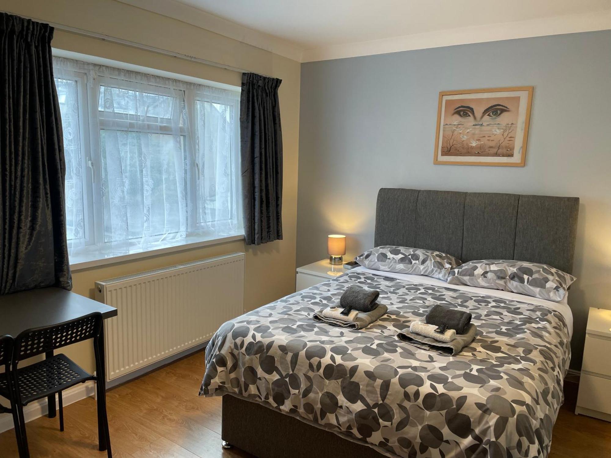 Kensal Lodge 2 Guest House Лондон Экстерьер фото
